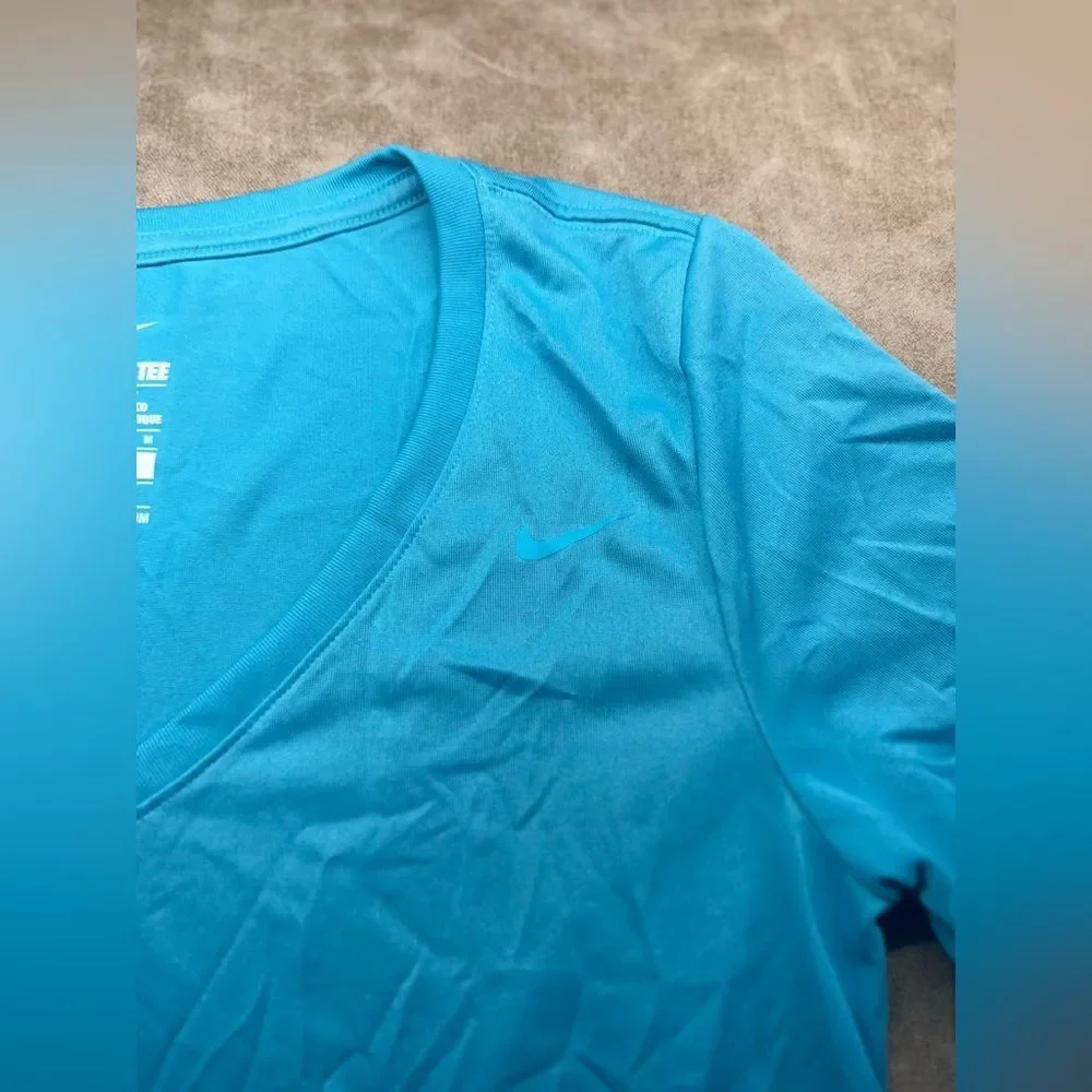 Nike Women's Dri-Fit Court Short Sleeve Tennis T-Shirt, Blue MEDIUM M - Picture 3 of 5